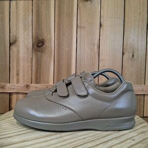 SAS Me Too Shoes Womens 10.5 M Brown Leather Tripad Comfort Casual Walking